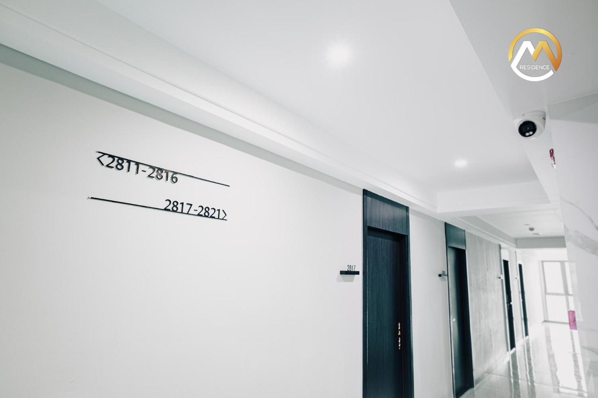 Hotel Serviced Apartments Top One Infinity Pool With View Of 360 Degree Phnom Penh Exteriör bild